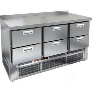 Стол холодильный среднетемпературный HiCold SNE 222/TN без столещницы