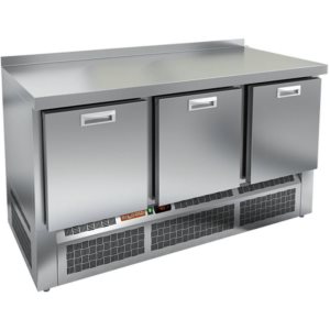 Стол холодильный среднетемпературный HiCold SNE 111/TN BOX 